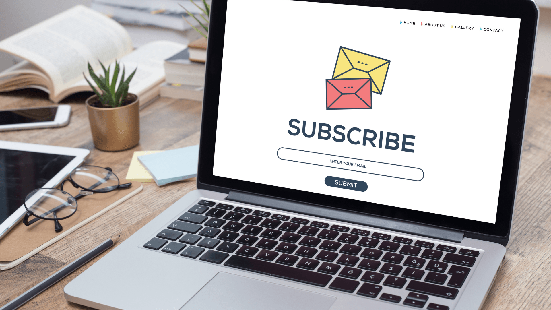 Convincing Visitors to Subscribe: Strategies for Newsletter Sign-ups