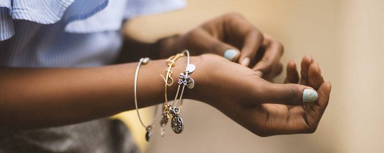 Should All Jewelry Be Insured?