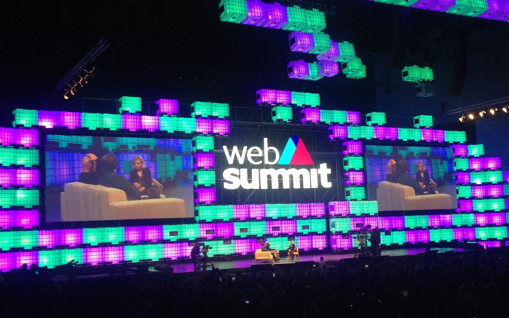 The Role Of Web Summit And Tech Conferences In Building A Modern Digital Ecosystem